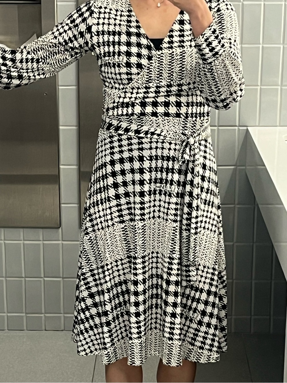 H&M Black and White Houndstooth Wrap Midi Skirt